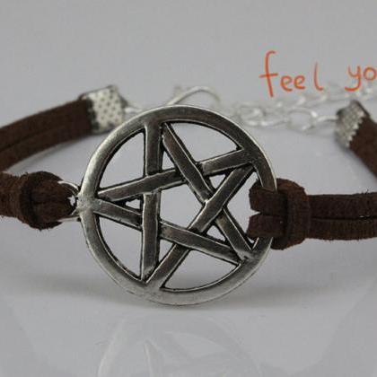 Simple Fashion Leather Bracelet, The Gift Of..